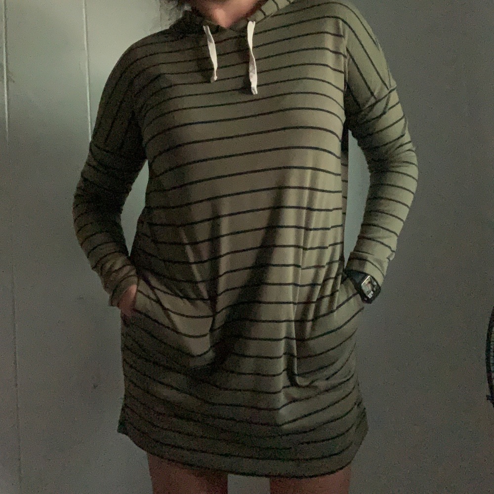 Billabong long sleeve pullover